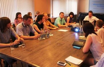 Специалисты регионального молодежного (перспективного) резерва управленческих кадров встретились с министром здравоохранения Астраханской области
